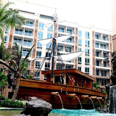 Atlantis Waterpark Apartment Pantai Jomtien Luaran gambar