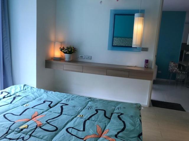 Atlantis Waterpark Apartment Pantai Jomtien Luaran gambar