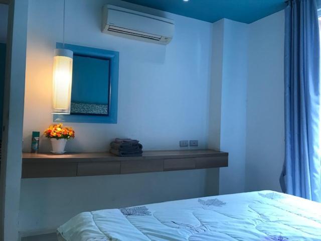 Atlantis Waterpark Apartment Pantai Jomtien Luaran gambar